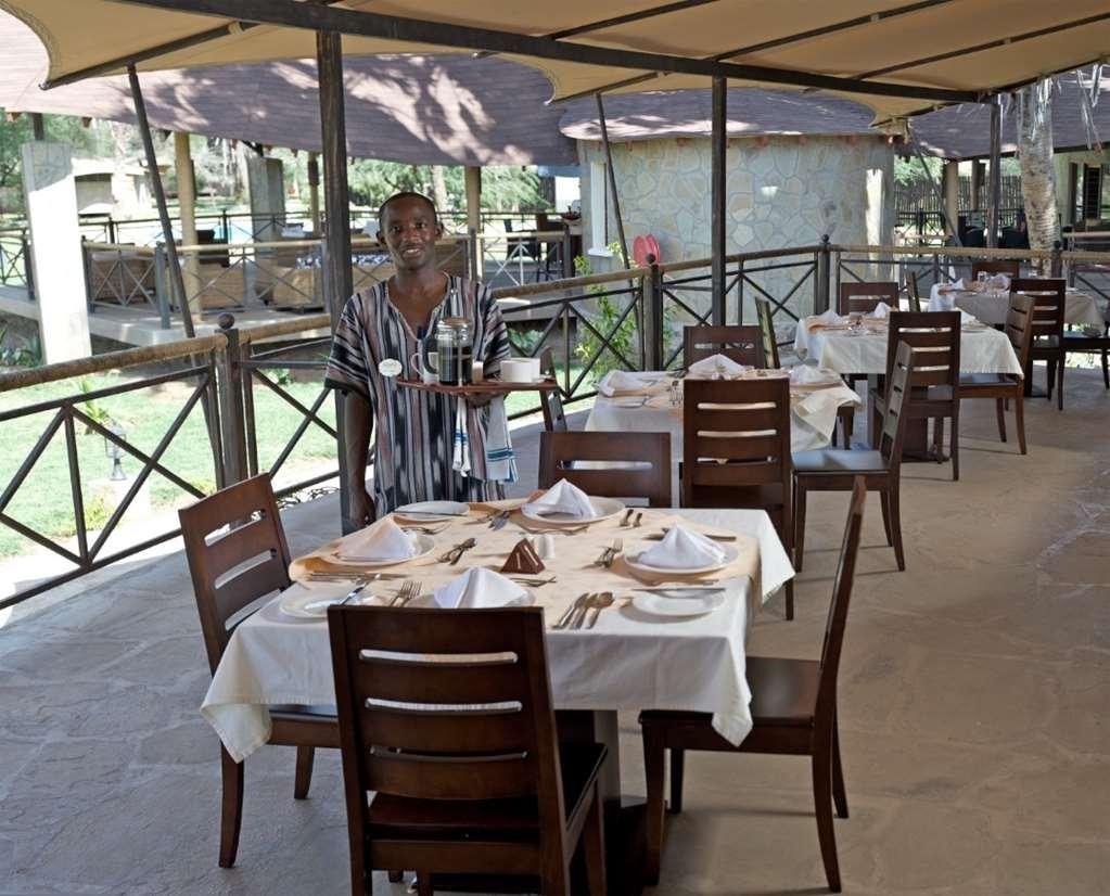 Ashnil Samburu Camp Hotel Étterem fotó