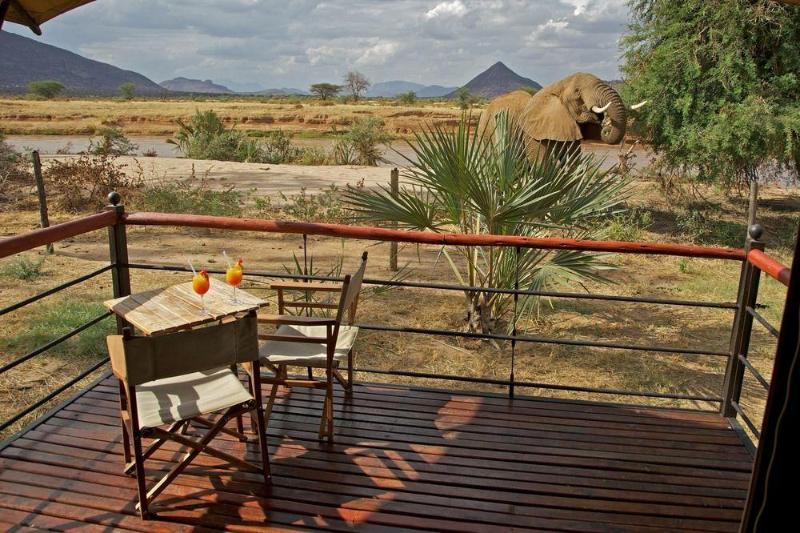 Ashnil Samburu Camp Hotel Kültér fotó